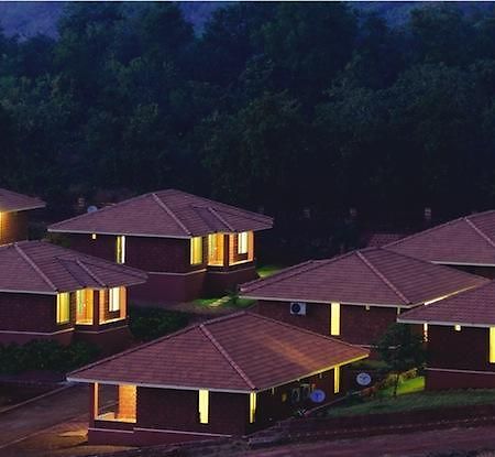 Mango Village Resort Guhāgar Εξωτερικό φωτογραφία